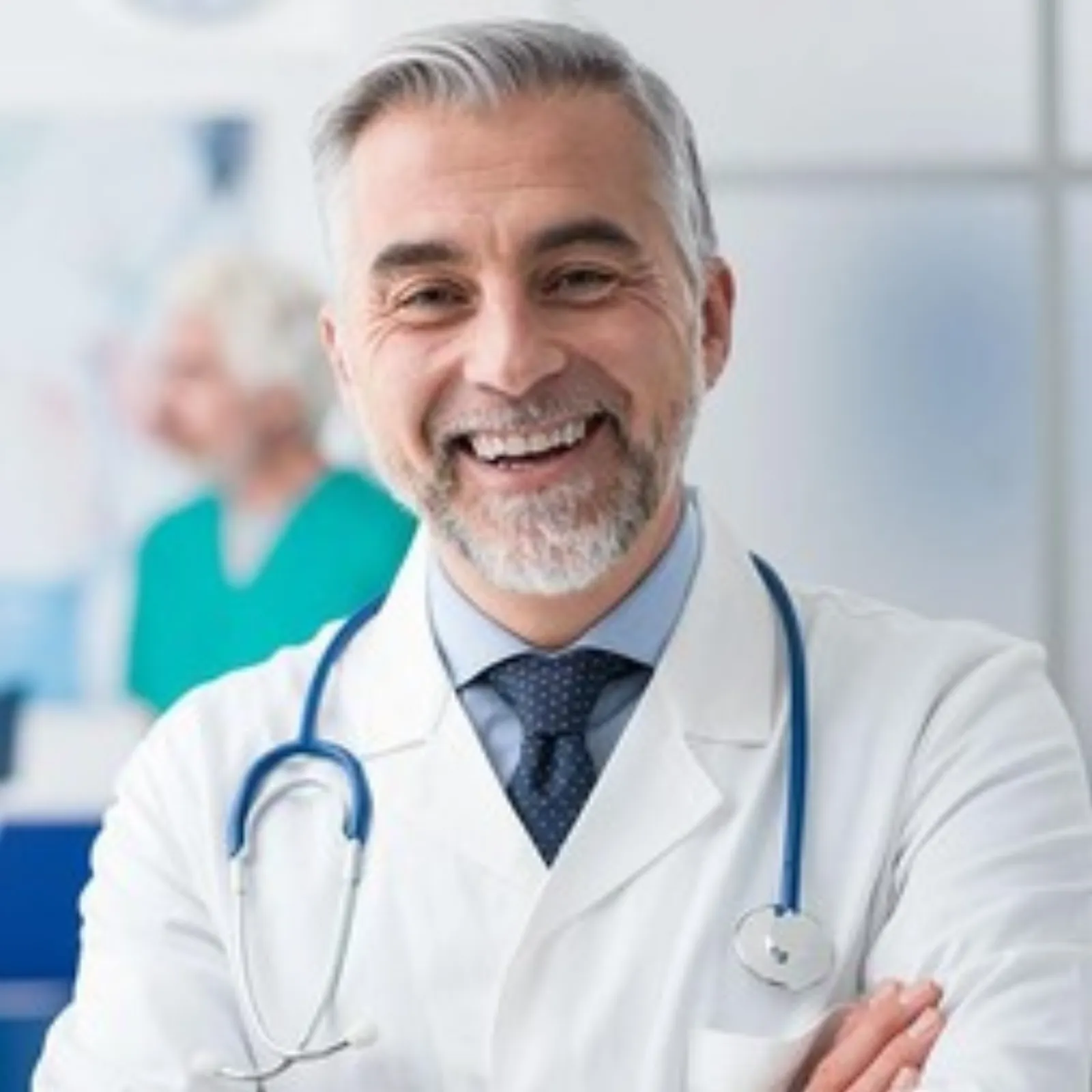 Dr. Javier Alba